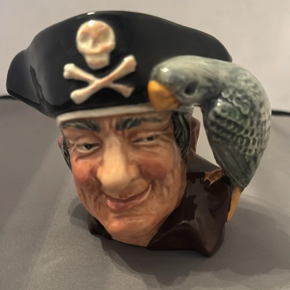 Royal‎ Doulton Long John Silver Mug/planter or whatever you want to use it for